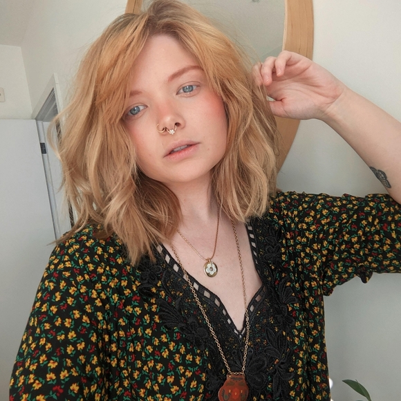 meet the posher - Picture 2 of 3